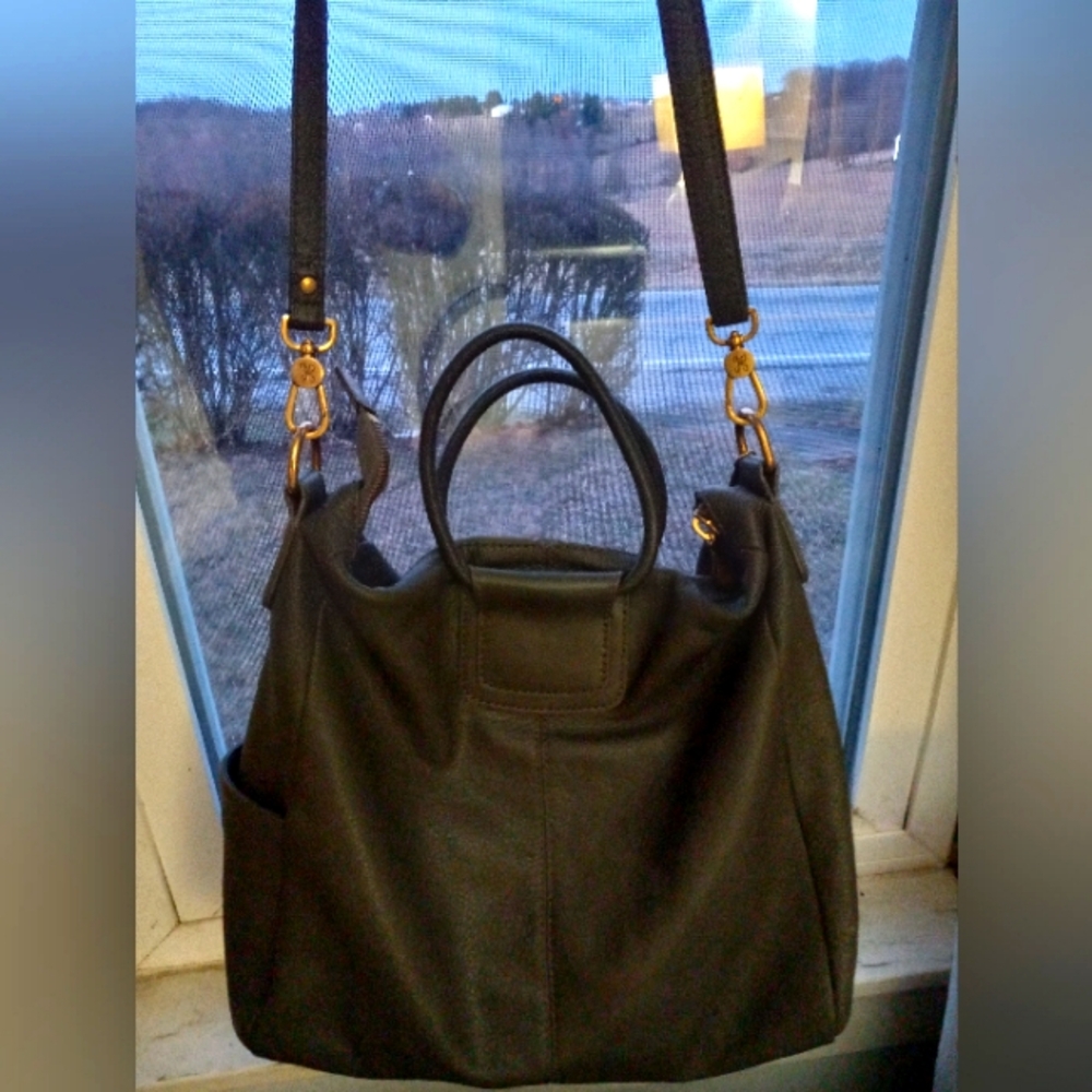 Hobo Sheila crossbody